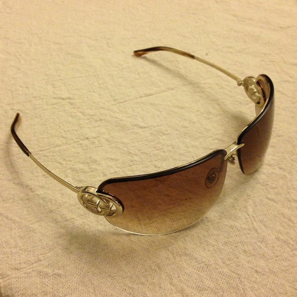 Authentic Gucci shades - Picture 3 of 4