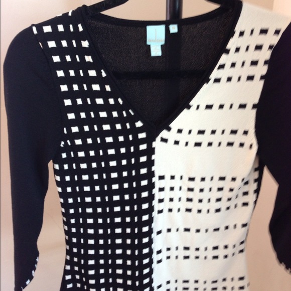 Shu Shu Black & cream sweater