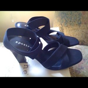 Black fabric scrappy sandal