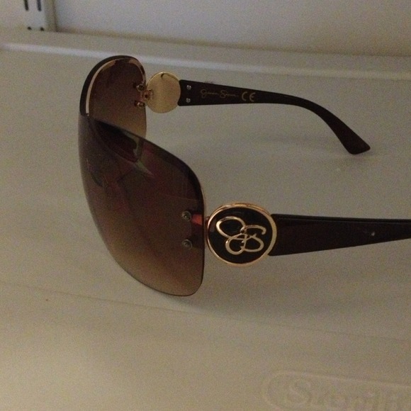 Jessica Simpson sunglasses - Picture 1 of 1