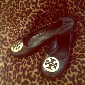 Authentic Tory Burch black "Reva" black flats!