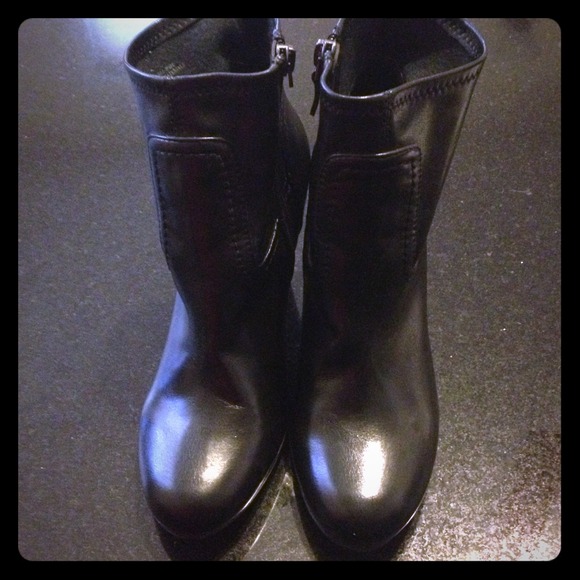 Franco Sarto black leather boots never worn!!!