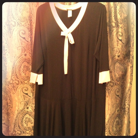 Black/Pink dress!