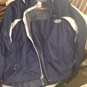 Men or womens northface rain jacket gently worn
