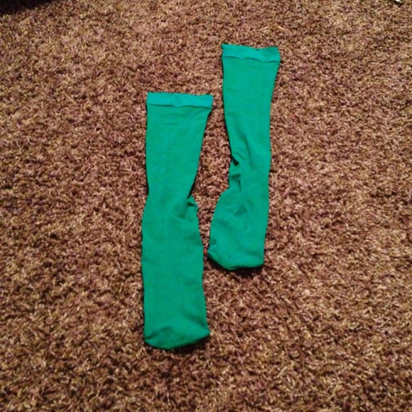 AmApp Green Thigh High Tights - Picture 3 of 4