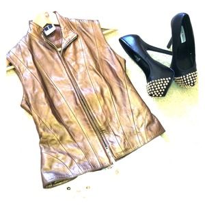 TADASHI Form fitting Designer 100%  leather Vest