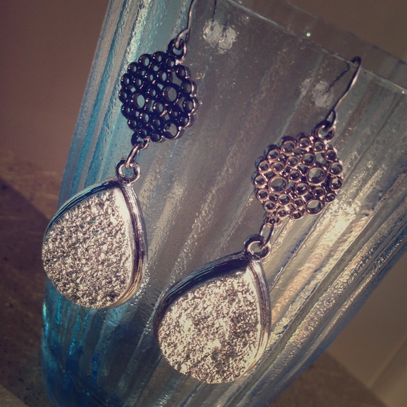 BUNDLED Tear Drop Druzy Earrings