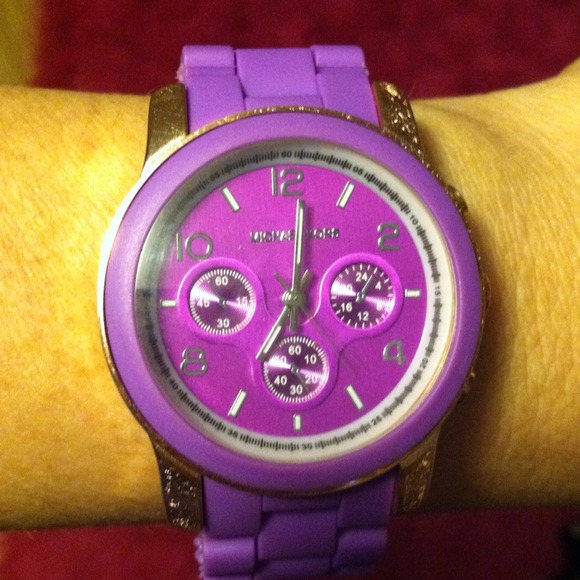 Watch Traded and bundled