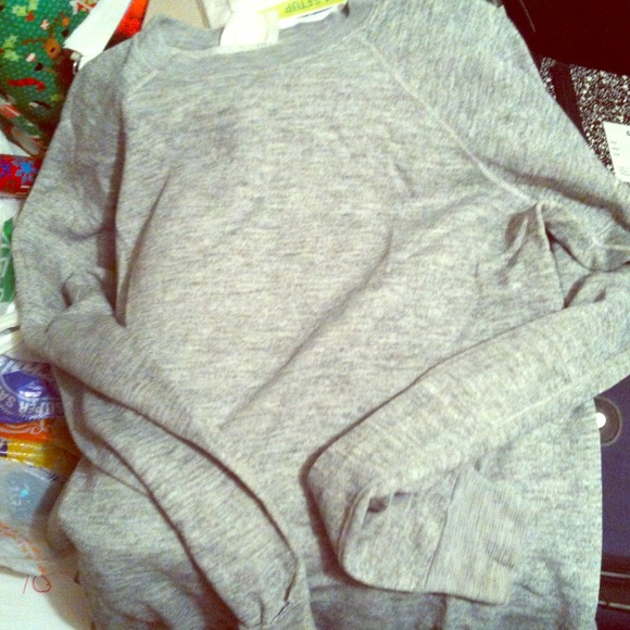 Gray sweater! Super soft!!