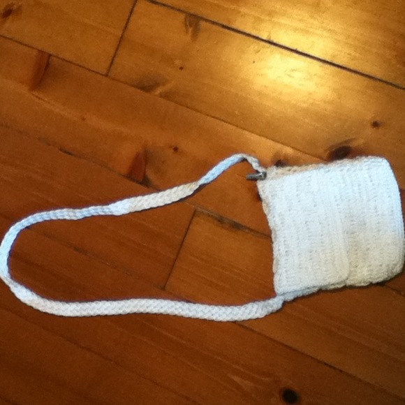 NY & CO over the shoulder white purse
