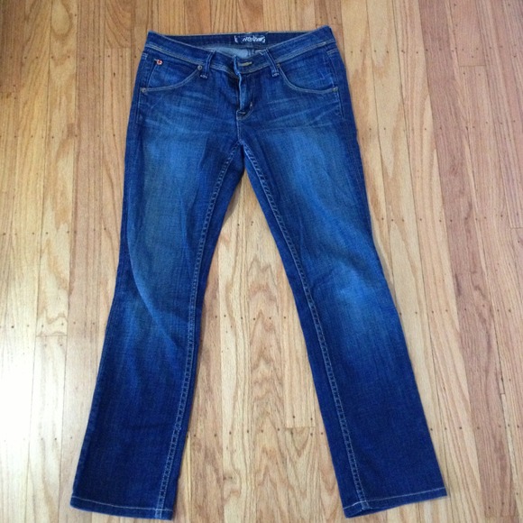 !!!Sold!!!!  Hudson jeans - Picture 2 of 4