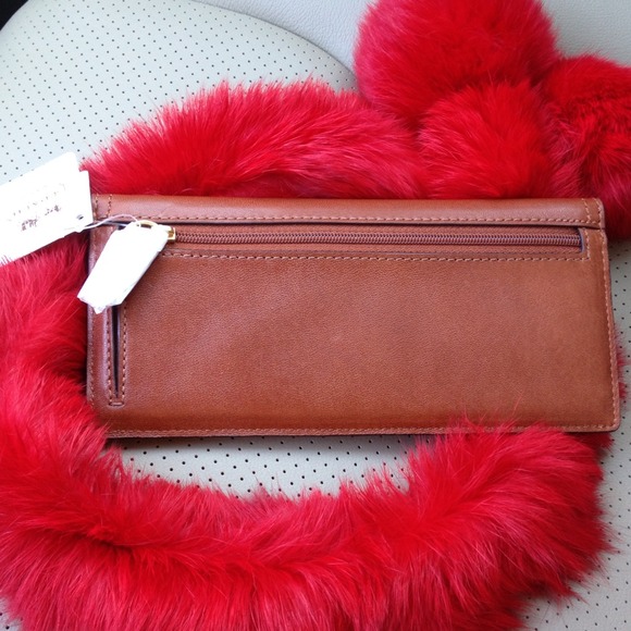 🏁SOLD🏁🔘Coach wallet NWT 🔘71/2" x 3 1/2" #47990 - Picture 2 of 4