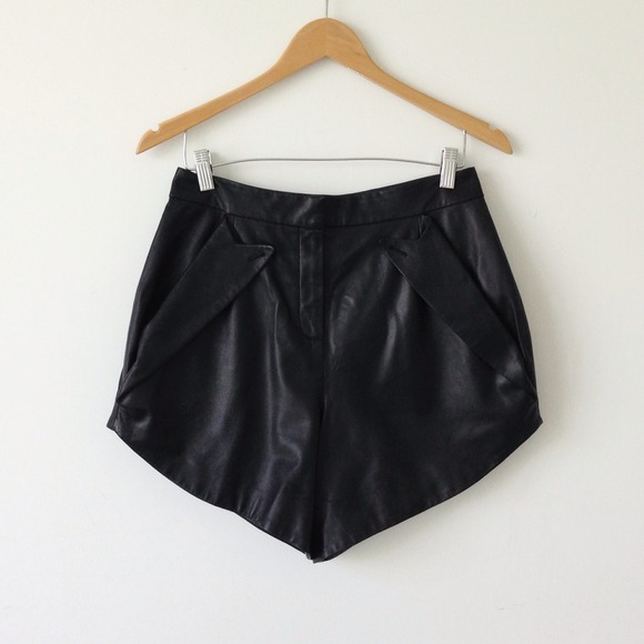 ✖ SOLD ✖ Alexander Wang Black Leather Shorts