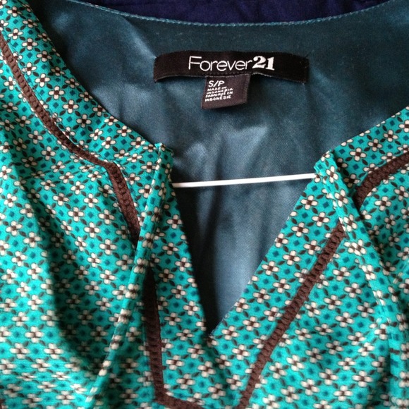 Spring dress !!! - Picture 3 of 3