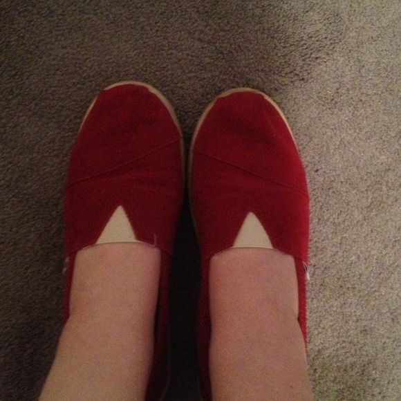 Toms!!