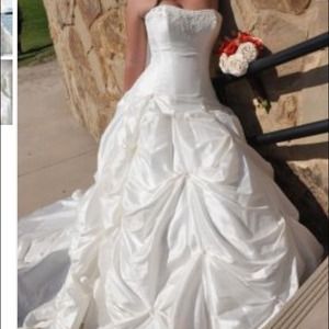 Alfred Angelo Wedding dress