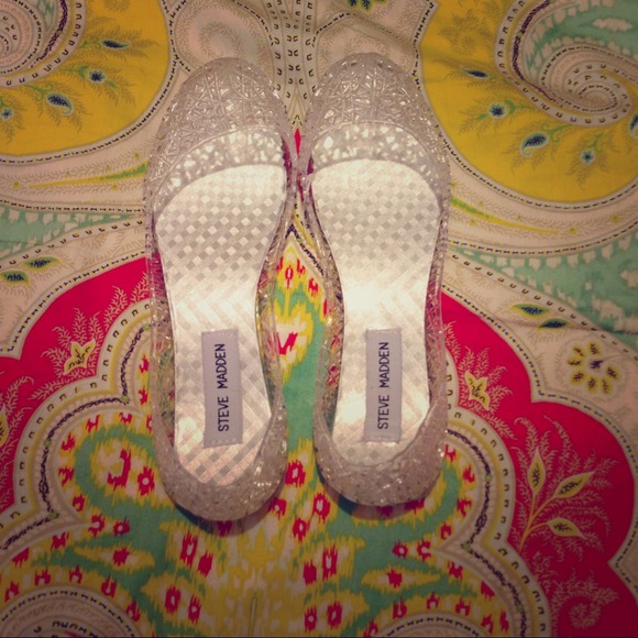 Steve Madden jelly shoes