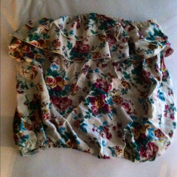 ****Sold****Floral Top