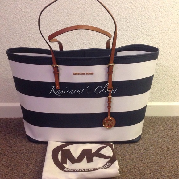 💢RESERVED💢 MK Jet Set for @lobugg247 😍