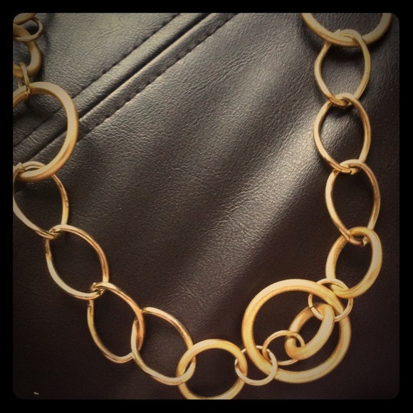 BUNDLE FOR @veronicasalgado 19' gold toned