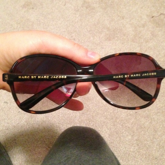 Marc by Marc Jacobs Sunglasses main image 4