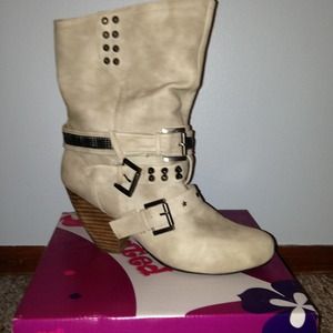 Cowgirl Boot
