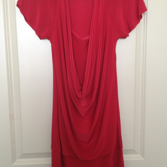 Red dress - Picture 3 of 3