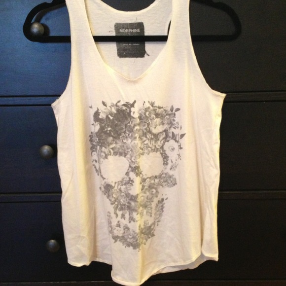 Tops - Racerback shirt with flower skull
