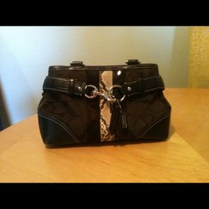 SOLD..!  COACH Handbag