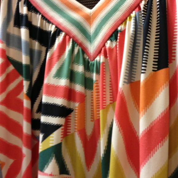 BCBG geo dress - Picture 2 of 4