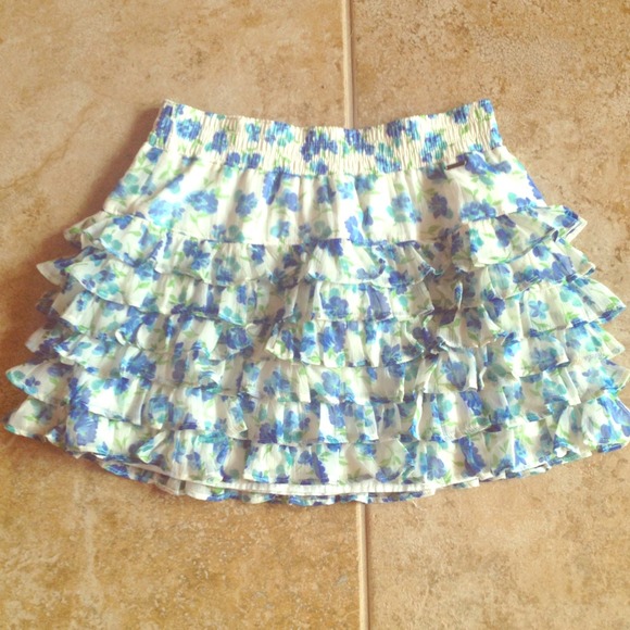 Hollister Blue Floral Ruffle Skirt