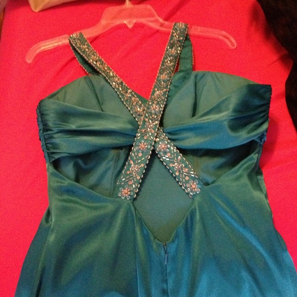Prom Dress - Picture 4 of 4