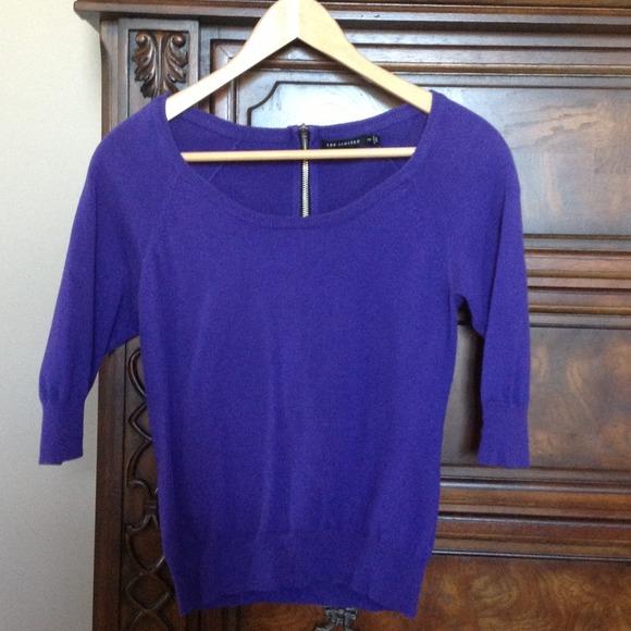 The Limeted tops size xs