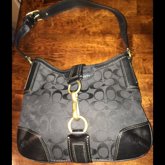 Coach Bag - Picture 2 of 4