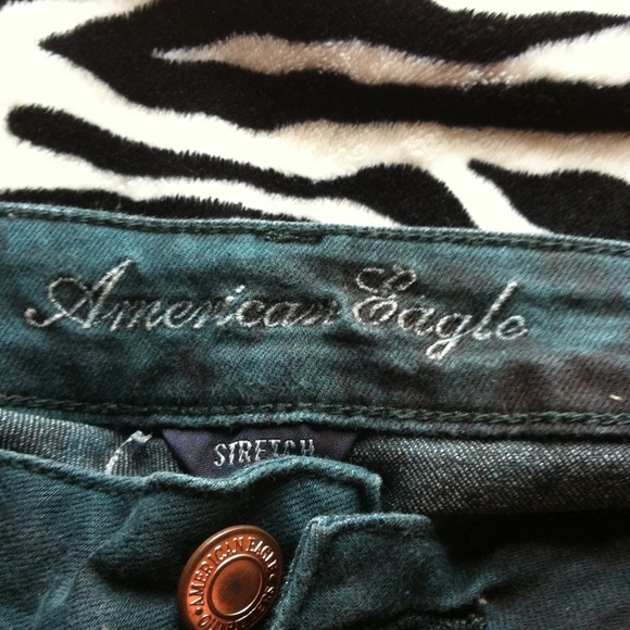 Jeans - Picture 2 of 3