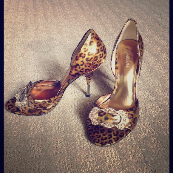 Marciano heels