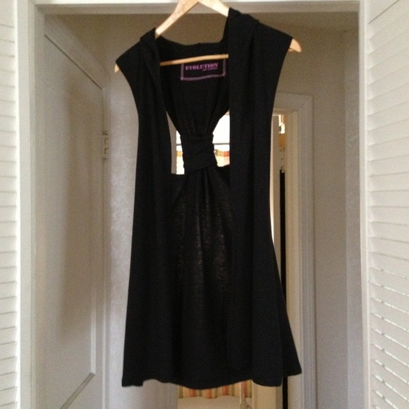 Sleeveless hooded wrap