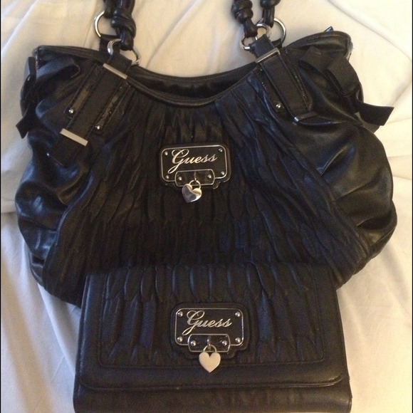 Matching Guess purse and wallet