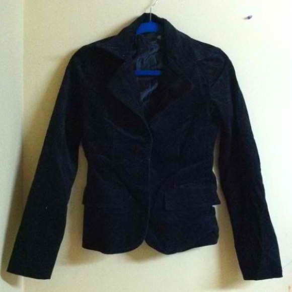 black jacket - Picture 2 of 3