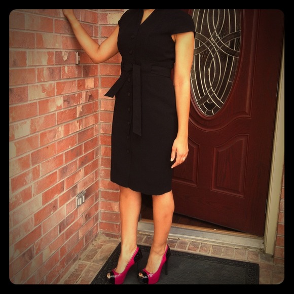 Calvin Klein Dresses & Skirts - Calvin Klein classic dress!