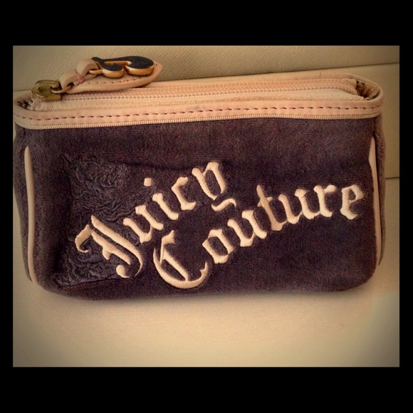 🎀SOLD🎀 Juicy Couture makeup up bag