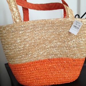Reduced!! New Neiman Marcus Wheat Straw Beach Bag!