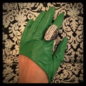 🎉LIQUIDATION SALE LAST 1🎉 Green Half Gloves