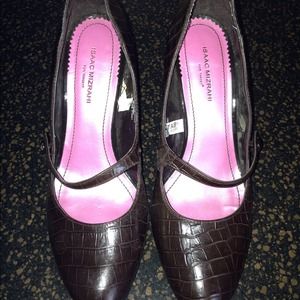 💗Issac Mizrahi Mary Jane heels!!💗