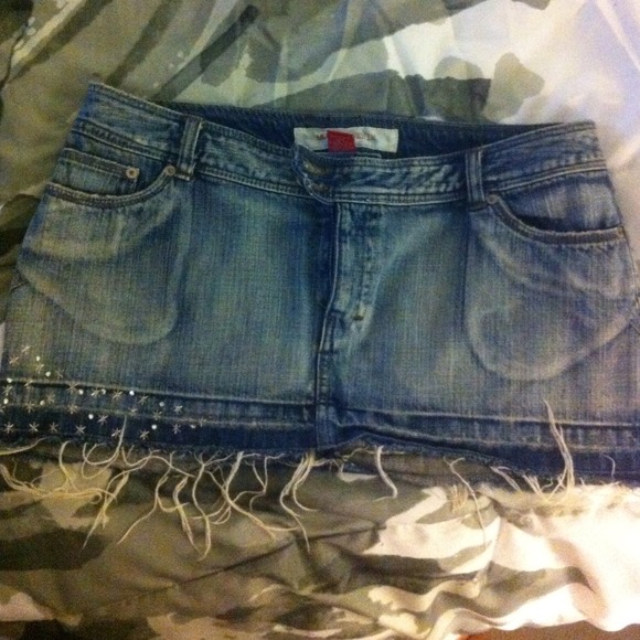 ⬇️reduced⬇️Sz 17 mossimo denim mini skirt