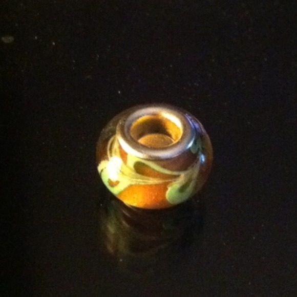 Charm - Picture 2 of 2