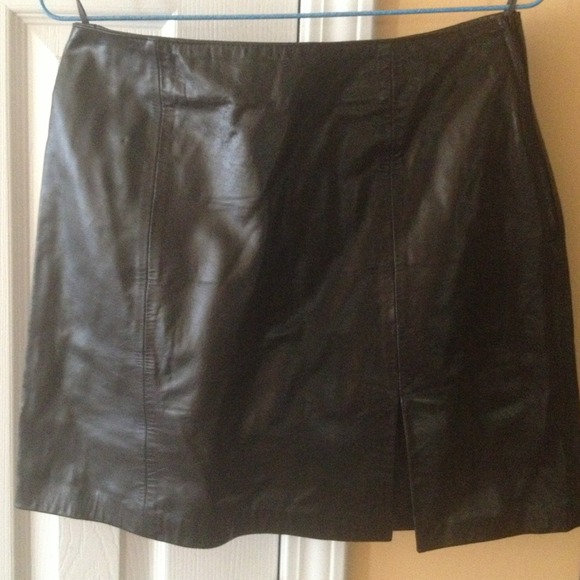 Benetton Black leather mini skirt