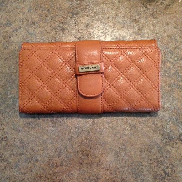 Authentic genuine leather Michael Kors wallet
