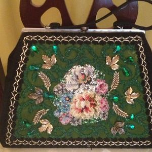 ***JUST REDUCED***Vintage Handbag