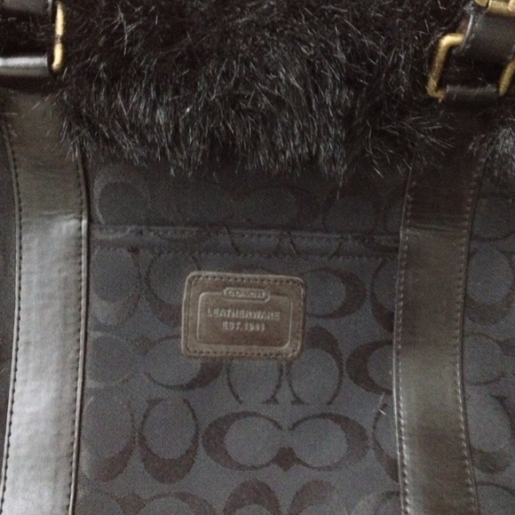 π«π«SOLDπ«π«πLarge black Coach purseπ - Picture 2 of 4